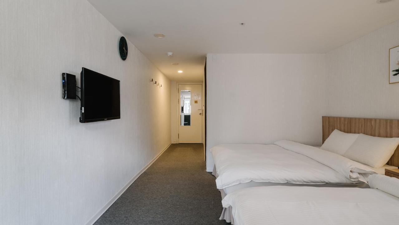 Hotel Attic Taipeh Exterior foto