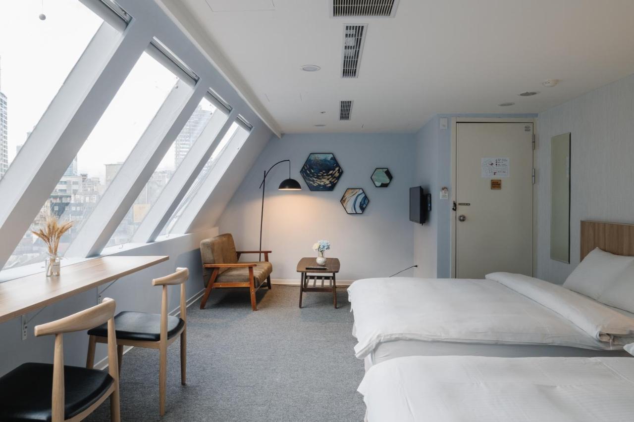 Hotel Attic Taipeh Exterior foto